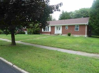 3 Wilbur Blvd, Poughkeepsie, NY 12603