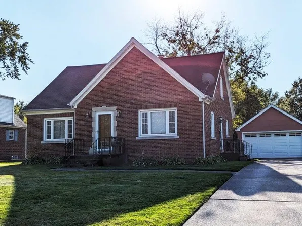 3912 Sunset Blvd, Erie, PA 16504