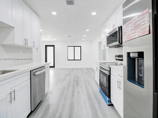 13885 NW 5th Ave — Photo 2