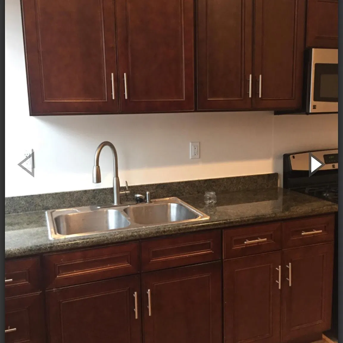 282 Jersey St — Photo 2