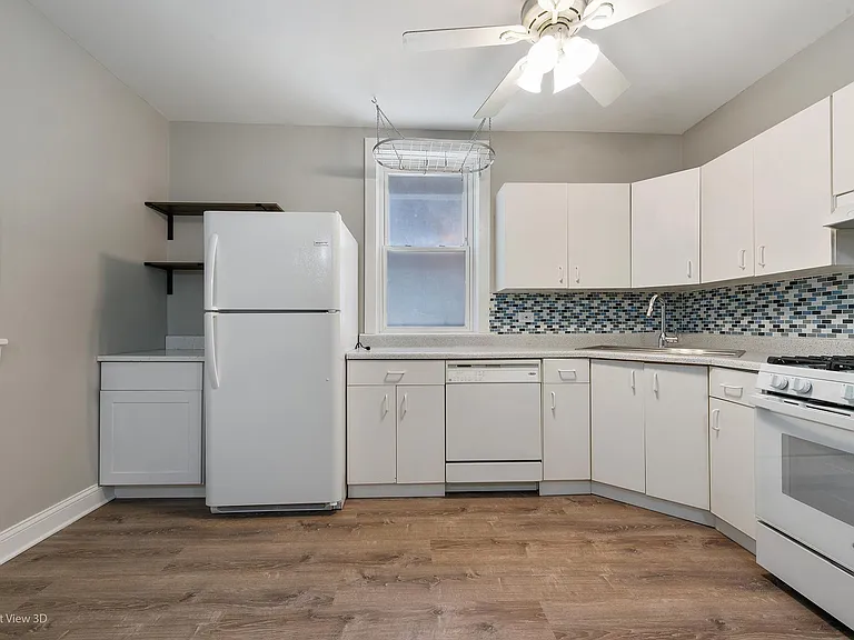 2230 W Augusta Blvd #1 — Photo 8