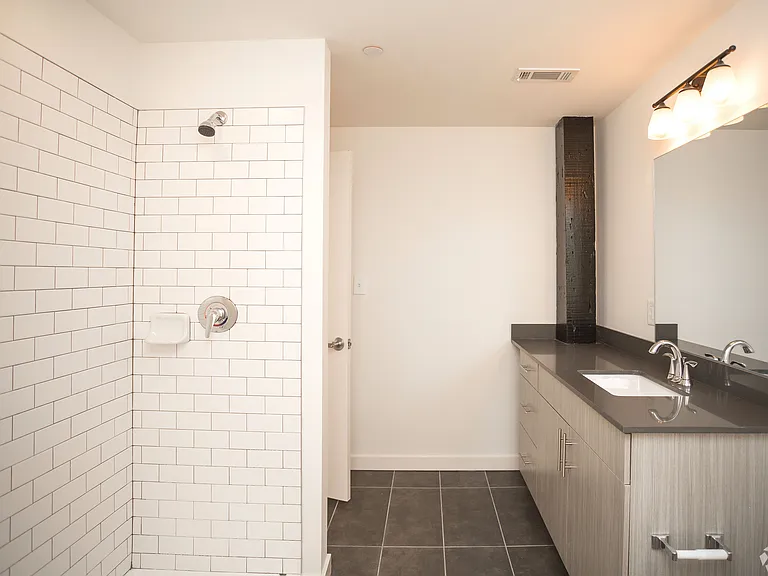 MC Kiser Lofts — Photo 28