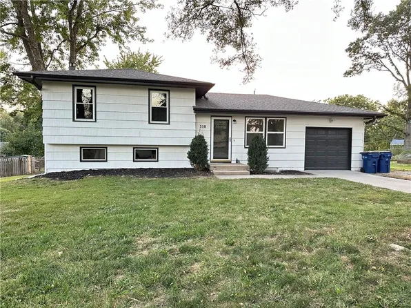 310 Monterey Ave, Liberty, MO 64068