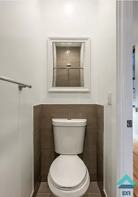 Rented by Greenrock Management | media 21