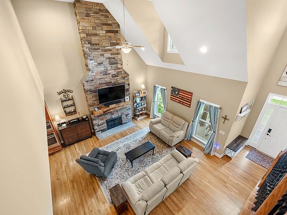 5th image of 8025 Ragusa Cir