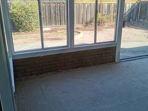 5th image of 1529 Shaw Dr