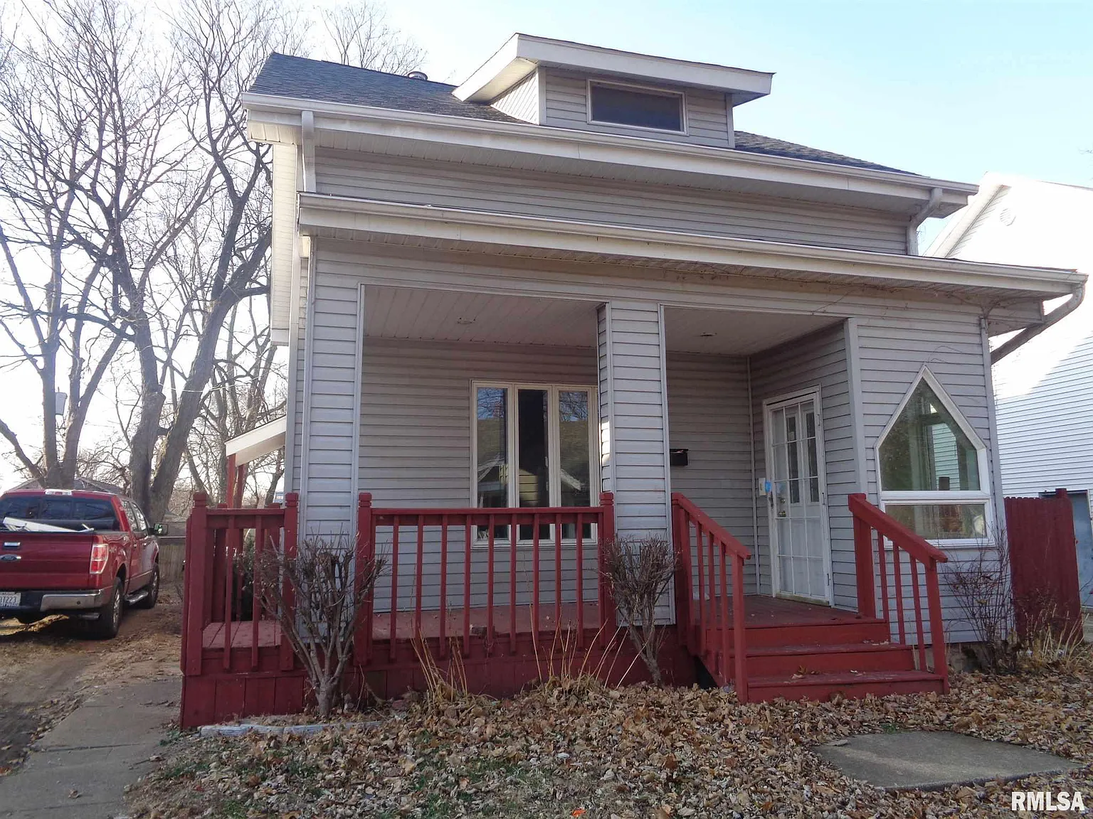 1115 Woodlawn Ct photo 1