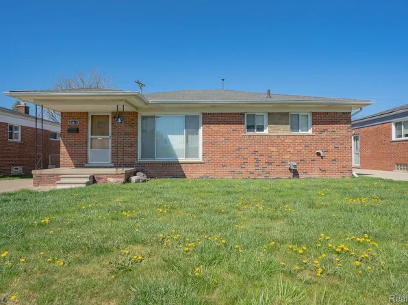31825 Eveningside, Fraser, MI 48026