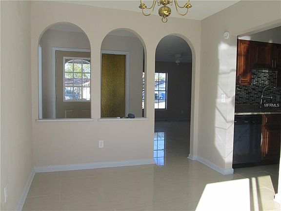 5th image of 8508 Woodburn Ct