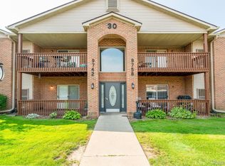 9754 Sawgrass Ct, Van Buren Twp, MI