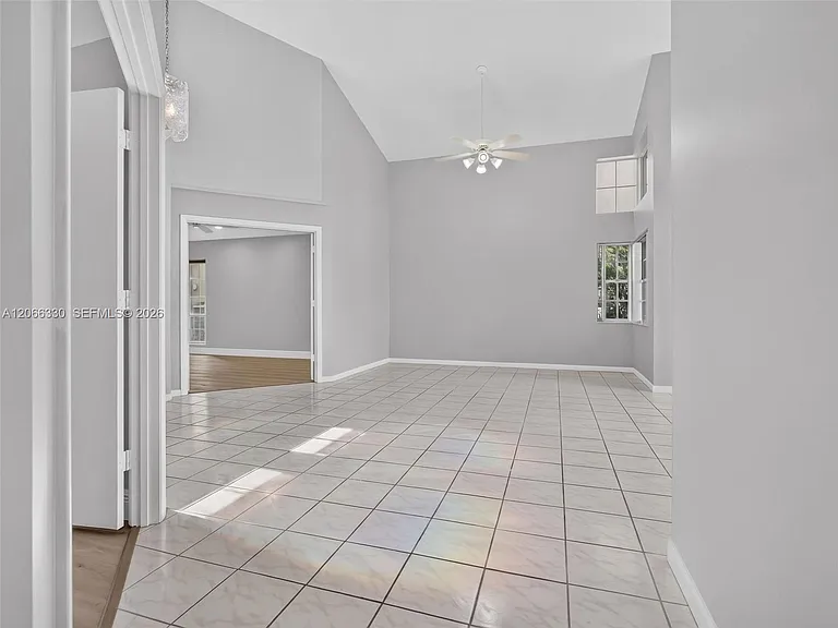 1520 Seabay Rd — Photo 69