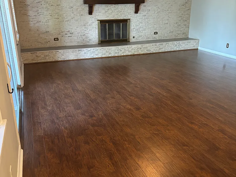 2037 Shadywood Ln — Photo 6