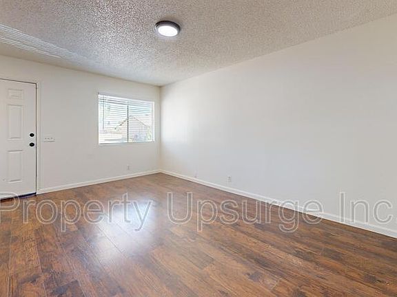 3rd image of 83 Mono Ave #4