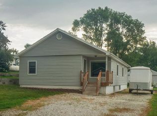 110 Oak St, Bronson, IA 51007