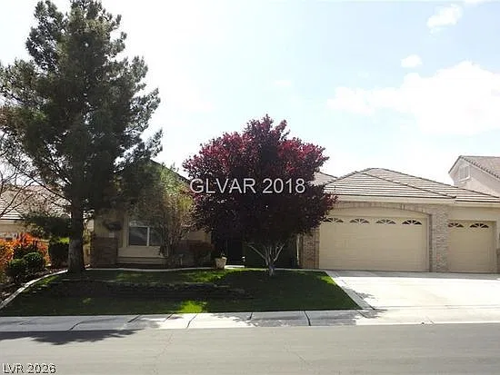 10729 Cedar Forest Ave