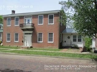 625 4th St #B, Boonville, MO 65233