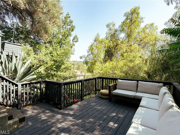5924 Hayes Ave — Photo 23