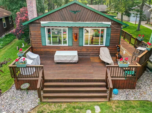 219 Aspenwood Dr, Prudenville, MI 48651