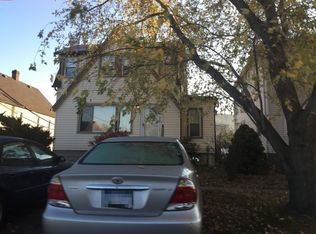 2333 1st St, Wyandotte, MI 48192