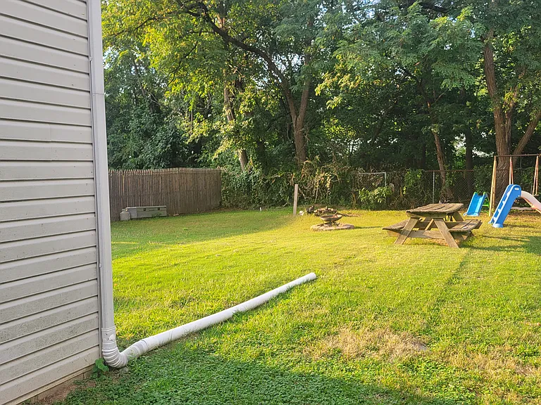 401 Corinthian Ave #2 — Photo 16