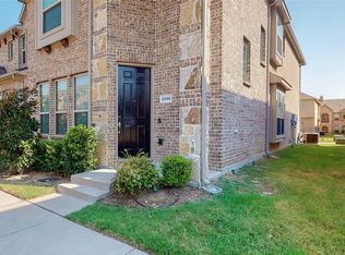 2556 Sarah Ln, The Colony, TX 75056