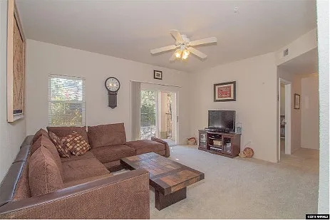 1 bed, 692 sqft, $1,450 — Photo 3