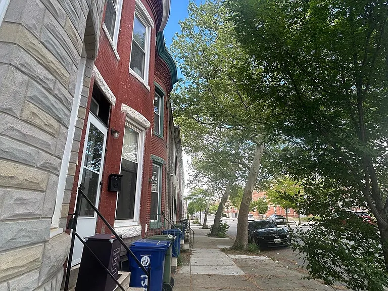 1516 N Mount St — Photo 26