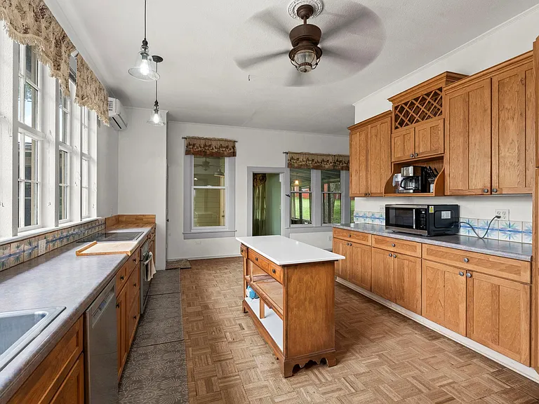 6546 FM 1854 — Photo 25