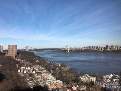 5 Horizon Rd APT 1908, Fort Lee, NJ, 07024