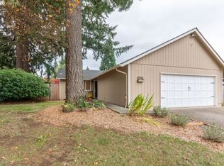 39620 Gary St, Sandy, OR 97055