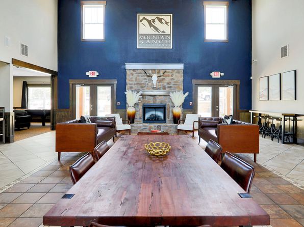 Mountain Ranch | 549 N Coral Canyon Loop, Fayetteville, AR