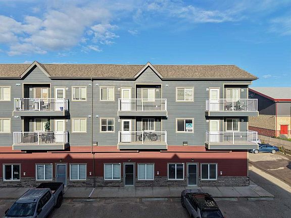2nd image of 234 S Stony Mountain Rd #208