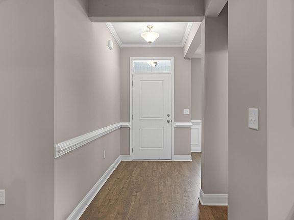 1829 Thoms Creek Court-02 Compressed