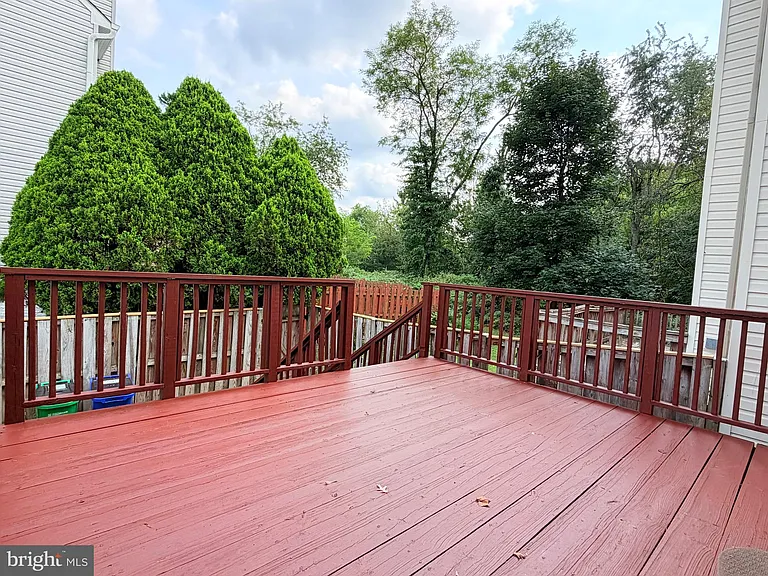 9609 Clocktower Ln — Photo 23