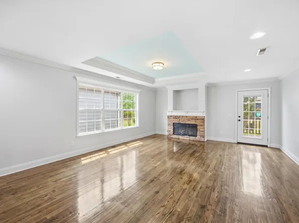 124 Fieldstone Cmns, Fort Oglethorpe, GA 30739