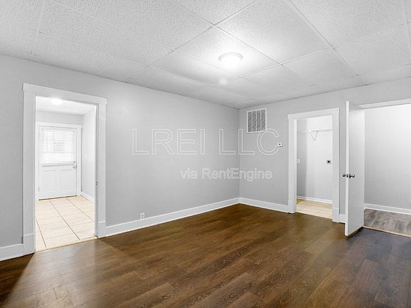 2nd image of 1622 Beech St