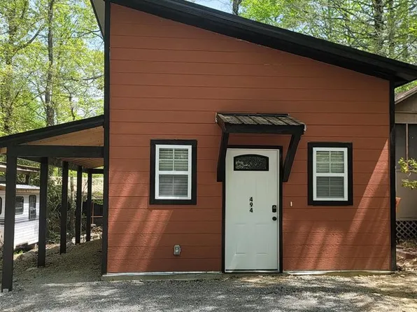 494 Sassafras Way, Cosby, TN 37722