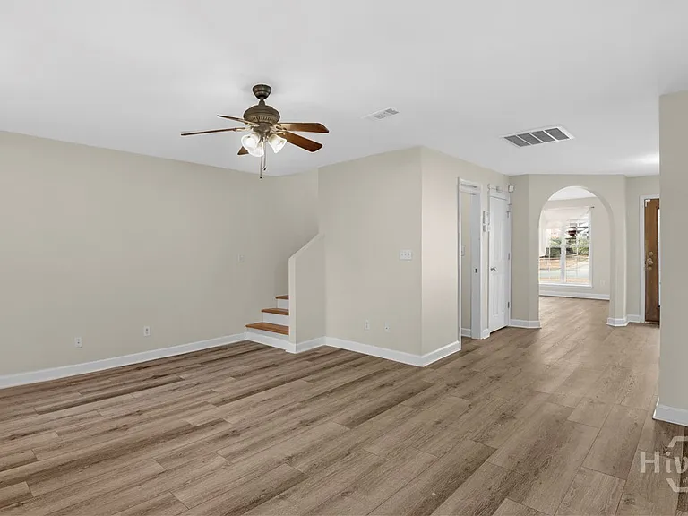 102 Egrets Way Ln — Photo 3
