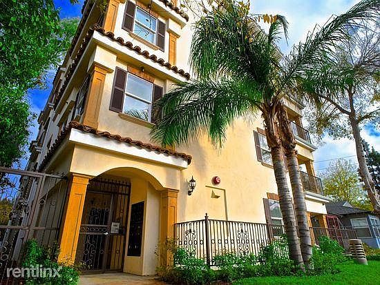 2nd image of 14309 Burbank Blvd APT 202