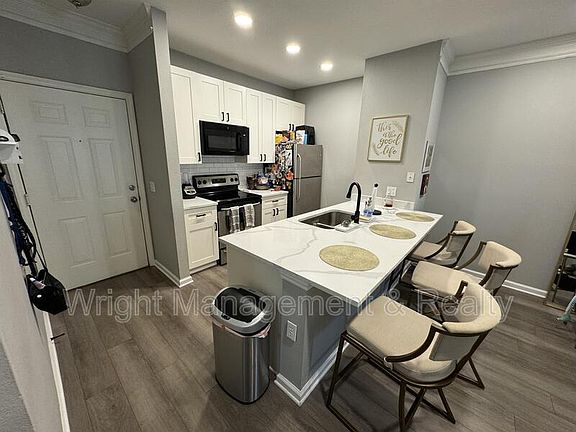 5th image of 4207 S Dale Mabry Hwy Unit 10209