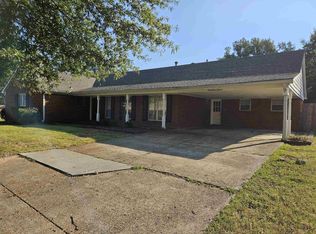 3316 Foxbriar Dr, Memphis, TN 38115