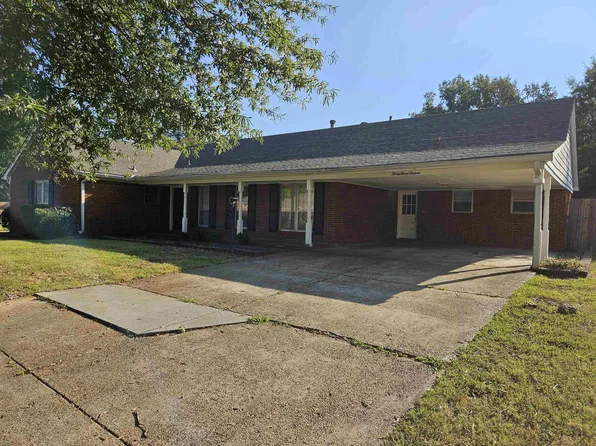 3316 Foxbriar Dr, Memphis, TN 38115