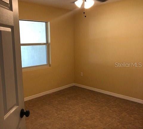 5th image of 2414 51st Avenue Dr W #1