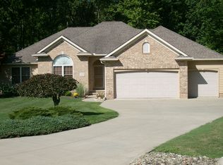 5235 Watersedge Ct, Ashtabula, OH 44004