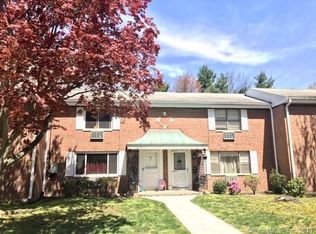 85 Shadow Ln UNIT C, West Hartford, CT 06110