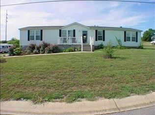 1881 Walden Rd, Bowling Green, KY 42101