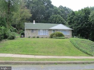 2006 Reservoir Rd, Reading, PA 19604