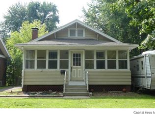 221 N Douglas Ave, Springfield, IL 62702