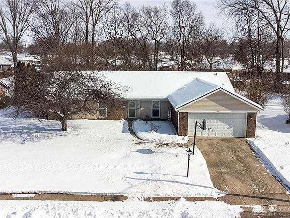 3rd image of 1117 Scenic Ct