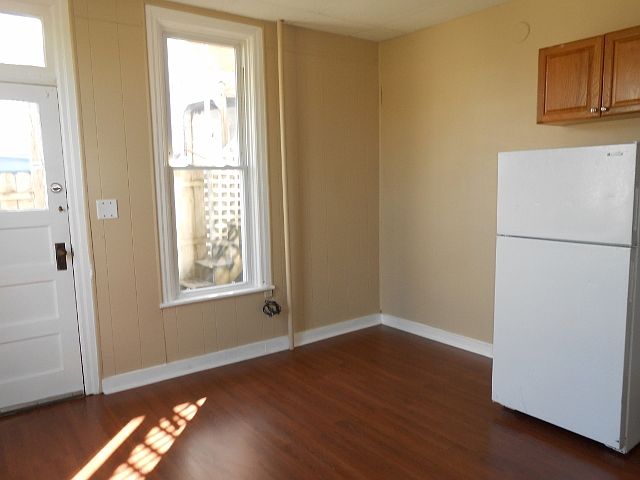 1st image of 36 S Mulberry St #2
